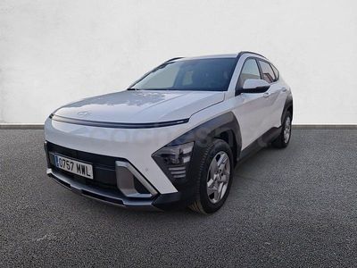 Usado Hyundai Kona 100 CV (73 kW) 2024 Blanco SUV