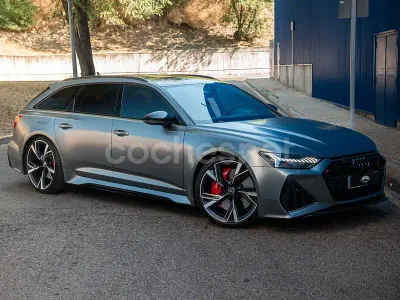 Usado Audi RS6 Ambiente 600 CV (441 kW) 2022 Gris / plata Familiar