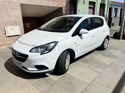 Usado Opel Corsa Selective 90 CV (66 kW) 2018 Blanco Utilitario
