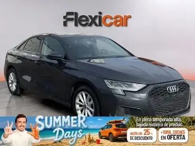 Usado Audi A3 110 CV (80 kW) 2021 Gris Berlina