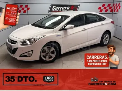 Usado Hyundai i40 115 CV (84 kW) 2013 Blanco Familiar