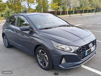 Gris Usado 2022 Hyundai i20 | 13.990 € (Precio justo)