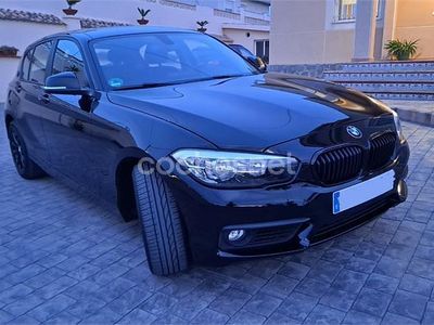 Usado BMW 118 150 CV (110 kW) 2017 Negro Utilitario