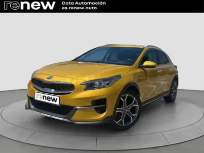 Usado Kia XCeed 120 CV (88 kW) 2019 Amarillo SUV