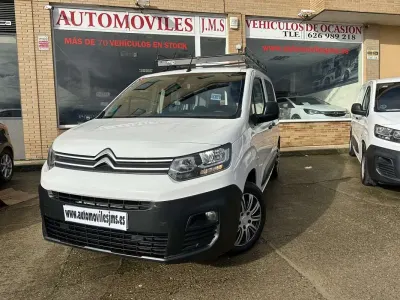 Usado Citroën Berlingo Business Class 102 CV (75 kW) 2021 Blanco Monovolumen