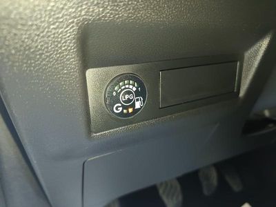 Usado Renault Captur Intens 90 HP (66 kW) 2021 Branco SUV