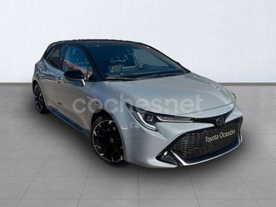 Gris / plata Usado 2021 Toyota Corolla Berlina | 24.600 € (Un poco caro)