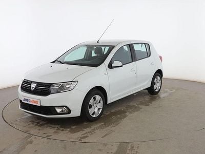 Blanco Usado 2017 Dacia Sandero Lauréate Utilitario | 9599 € (Precio justo)