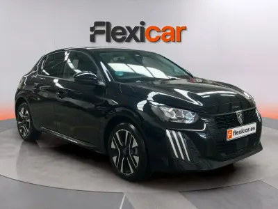 Usado Peugeot 208 Allure 101 CV (74 kW) 2025 Negro Utilitario
