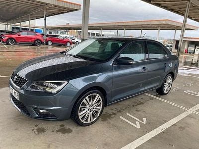 Usado Seat Toledo XCELLENCE 110 CV (80 kW) 2018 Gris Utilitario