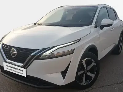 Usado Nissan Qashqai 140 CV (102 kW) 2021 Lunar white (perlada) SUV