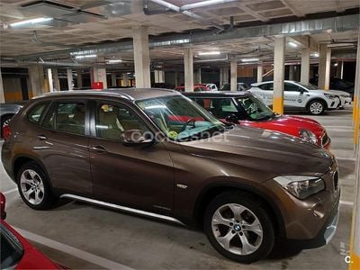 Usado BMW X1 Comfort Edition 177 CV (130 kW) 2010 Marrón SUV