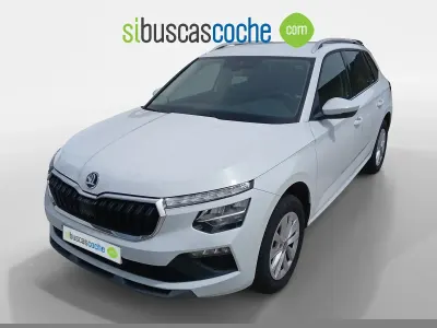 Usado Skoda Kamiq Selection 85 CV (62 kW) 2025 Blanco SUV