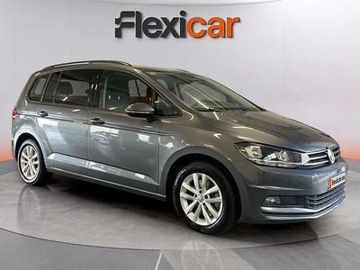 Usado VW Touran Advance 116 CV (85 kW) 2019 Blanco Monovolumen