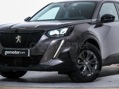 Usado Peugeot 2008 Active 110 CV (80 kW) 2022 Gris / plata SUV