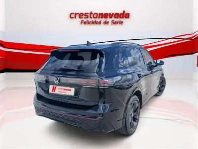 Usado VW Tiguan R-line 150 CV (110 kW) 2024 SUV