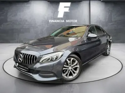 Usado Mercedes C220 170 CV (125 kW) 2014 Gris Berlina