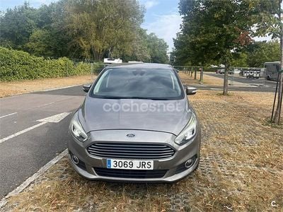 Beige Usado 2016 Ford S-MAX Titanium Monovolumen | 15.500 € (Precio justo)