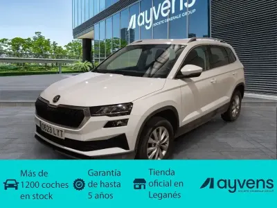Usado Skoda Karoq Ambition 116 CV (85 kW) 2022 Blanco SUV