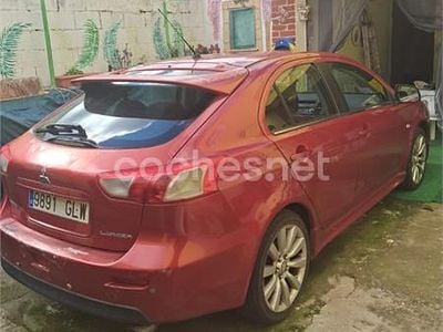 Usado Mitsubishi Lancer Sportback Motion 140 CV (102 kW) 2009 Rojo Berlina