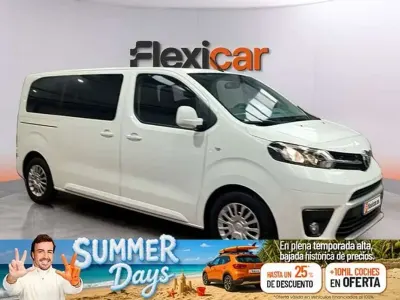 Usado Toyota Proace Advance 120 CV (88 kW) 2022 Blanco Monovolumen