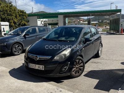 Usado Opel Corsa Selective 95 CV (69 kW) 2012 Negro Utilitario