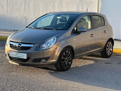 Usado Opel Corsa Color Edition 100 CV (73 kW) 2011 Gris / plata Utilitario