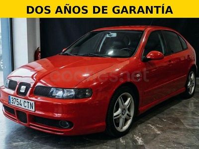 Usado Seat Leon FR 150 CV (110 kW) 2004 Rojo Utilitario