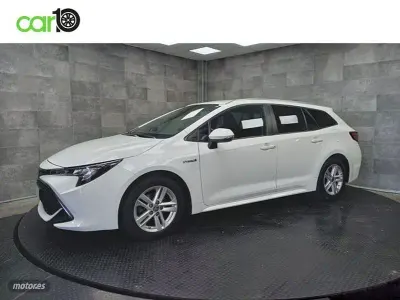 Usado Toyota Corolla Active 122 CV (89 kW) 2021 Blanco Berlina
