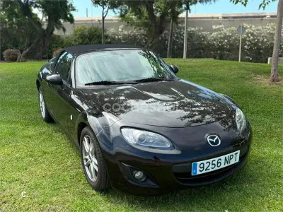 Usado Mazda MX5 Active 126 CV (92 kW) 2010 Negro Descapotable