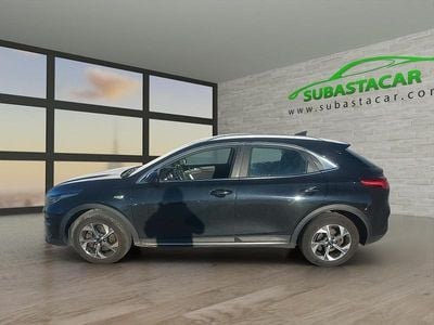 Gris Usado 2022 Kia XCeed SUV | 12.273 € (Precio justo)