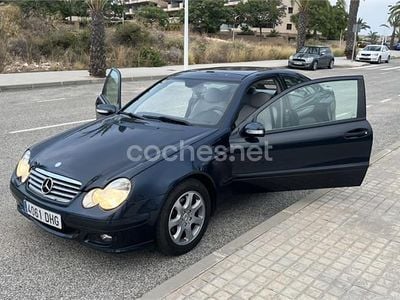 Mercedes C200