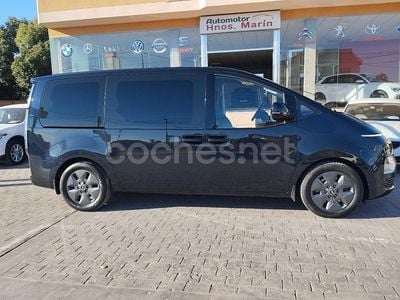 Azul Usado 2022 Hyundai Staria Monovolumen | 32.500 € (Precio justo)