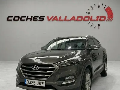 Usado Hyundai Tucson 115 CV (84 kW) 2016 Gris / plata SUV