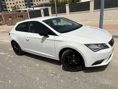 Usado Seat Leon SC CONNECT 110 CV (80 kW) 2016 Blanco Utilitario