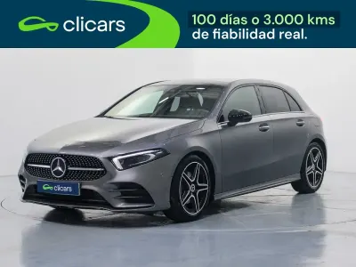Usado Mercedes A180 Advanced 116 CV (85 kW) 2023 Gris Berlina