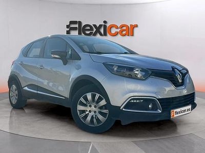 Usado Renault Captur Intens 90 CV (66 kW) 2016 Gris SUV