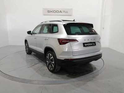 Usado Skoda Karoq 150 CV (110 kW) 2025 Gris / plateado SUV
