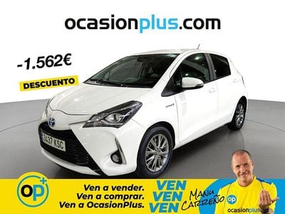 Usado Toyota Yaris Hybrid Active 100 CV (73 kW) 2018 Blanco
