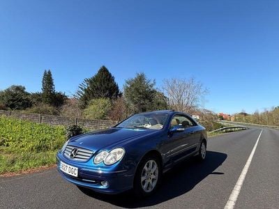 Usado Mercedes CLK270 Elegance 170 CV (125 kW) 2005 Azul Coupe