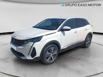 Usado Peugeot 3008 Allure 131 CV (96 kW) 2021 Blanco SUV