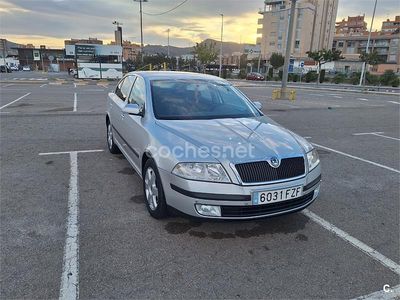 Gris / plata Usado 2008 Skoda Octavia Berlina | 5500 € (Un poco caro)