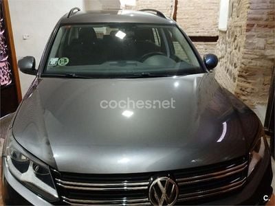 Käytetty VW Tiguan 110 HP (80 kW) 2013 Harmaa Katumaasturi