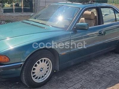 Usado BMW 740 286 HP (210 kW) 1994 Verde Sedan