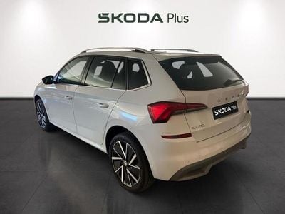 Usado Skoda Kamiq Sport 110 CV (80 kW) 2023 Blanco SUV