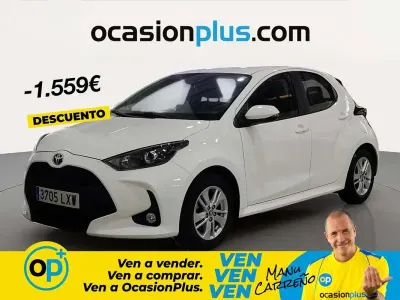 Usado Toyota Yaris Business Edition 116 CV (85 kW) 2022 Blanco Utilitario