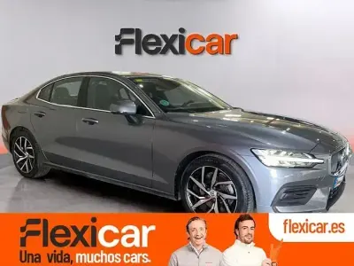 Usado Volvo S60 190 CV (139 kW) 2020 Gris Berlina