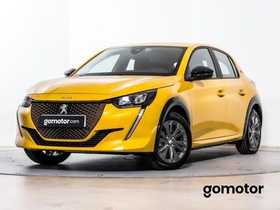 Usado Peugeot e-208 Active 100 kW (136 CV) 2023 Amarillo  jaune moutarde Utilitario