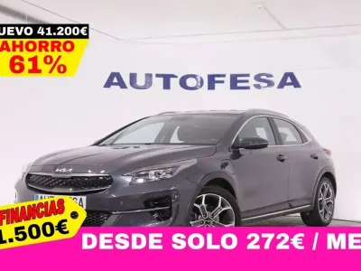 Usado Kia XCeed 141 CV (103 kW) 2022 Gris SUV