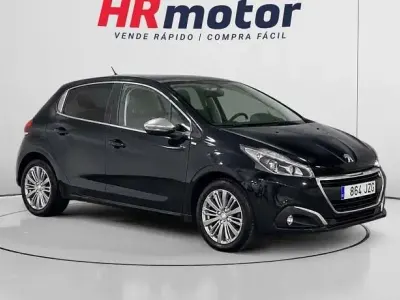 Usado Peugeot 208 Style 82 CV (60 kW) 2016 Utilitario
